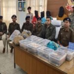 बड़ी खबर: पलामू में गांजा तस्करी के बड़े नेटवर्क का पर्दाफाश! गुप्त सूचना पर पुलिस ने 4 को दबोचा, जब्त गांजे की कीमत जानकर रह जाएंगे हैरान