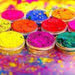 रीवा के केमिकल-फ्री रंगों की देशभर में डिमांड, मंदिरों के फूलों से बन रहा होली का गुलाल