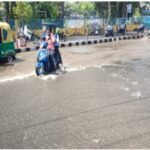 भोपाल में लोक भवन के सामने सड़क धंसी, पानी बहने से बिगड़े हालात