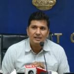 Saurabh Bharadwaj के खिलाफ शिकायत, नाबालिग पीड़िता की पहचान सामने लाने का आरोप